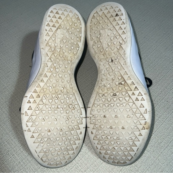 Nike Women's Air Max Bella TR 2 Training Shoes AQ7492-002 Black White Size 8 US - Picture 9 of 10